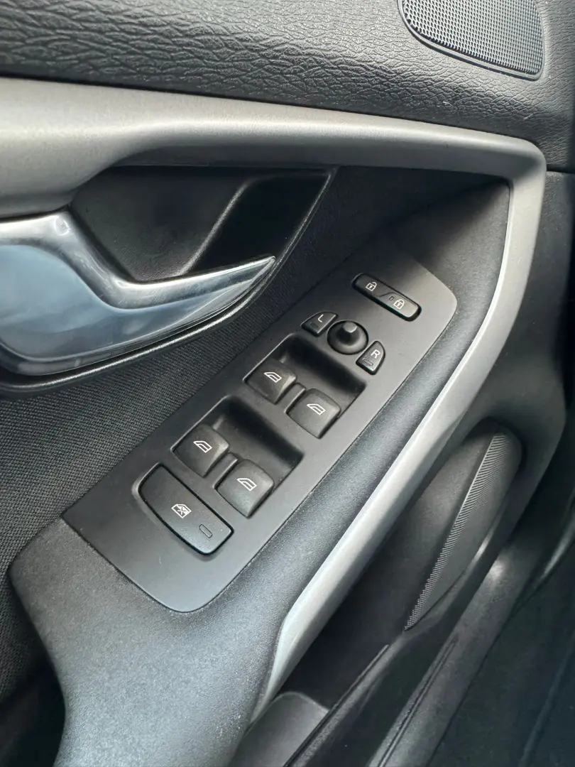 Volvo V 40  – 2014