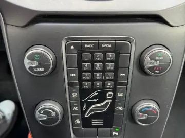 Volvo V 40  – 2014