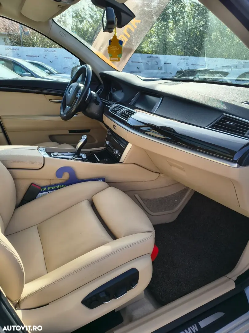 BMW Seria 5 520d Gran Turismo Aut