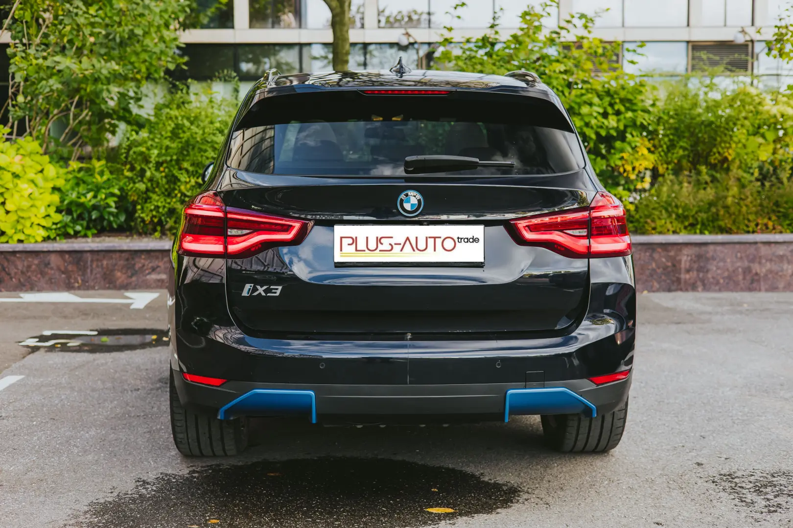 BMW iX3 Impressive