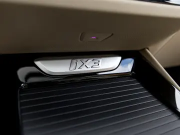 BMW iX3 Impressive