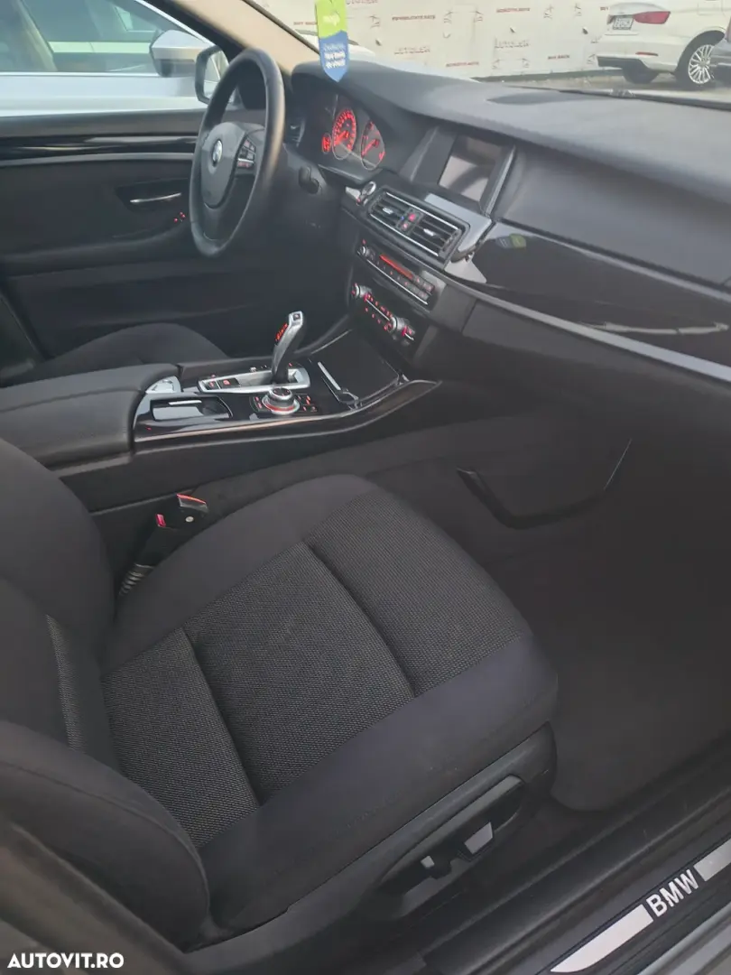 BMW Seria 5 520d Aut.
