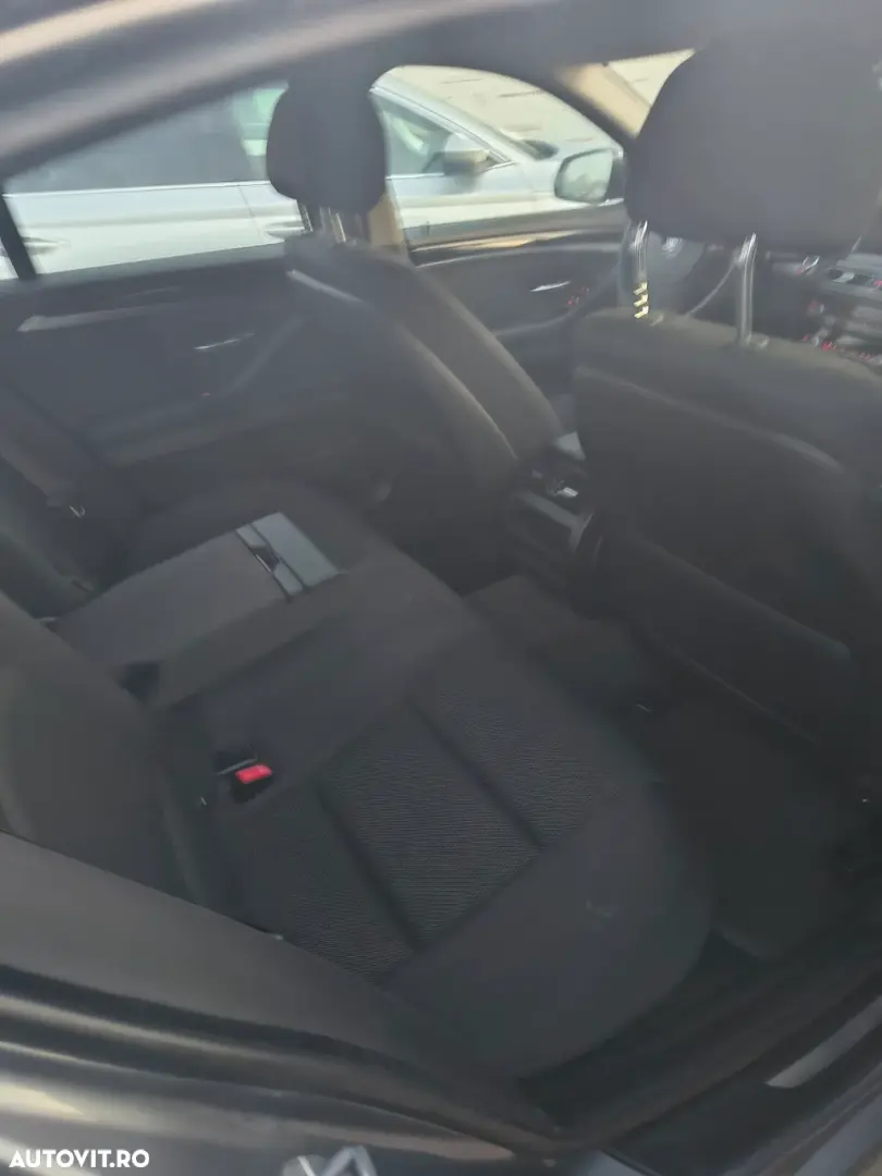BMW Seria 5 520d Aut.