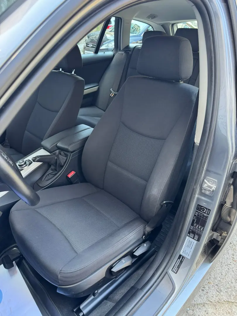 Bmw Seria 3  – 2010