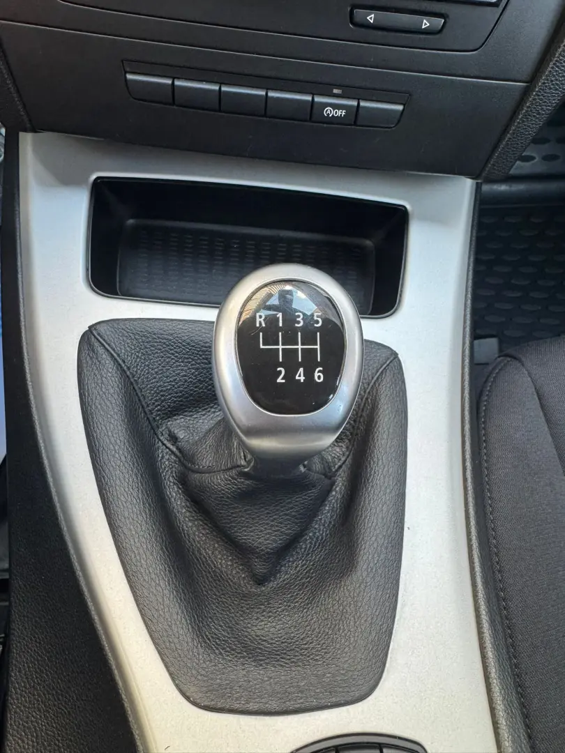 Bmw Seria 3  – 2010