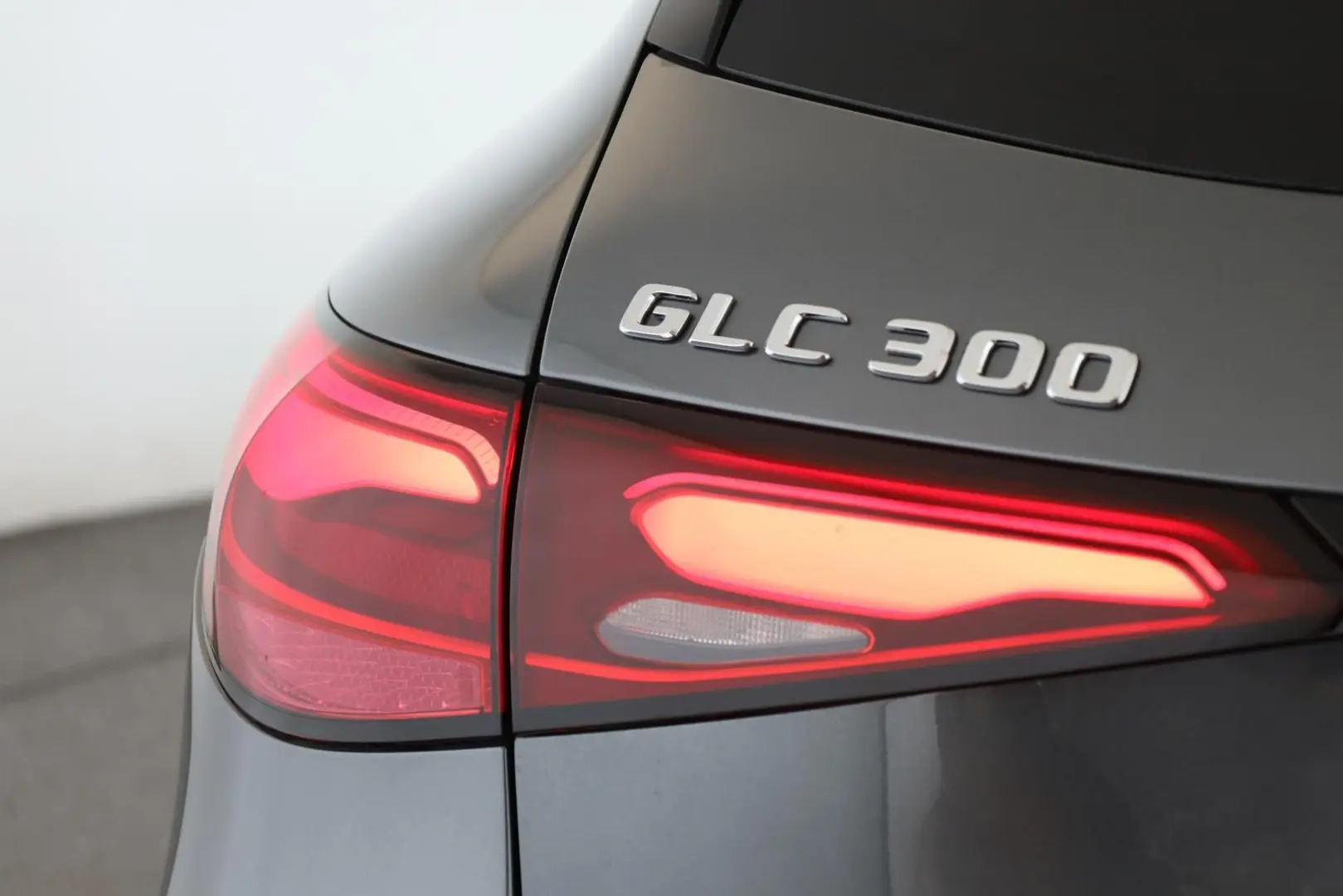 GLC 300 4M AMG Premium Plus DIGITAL Pano HUD 360