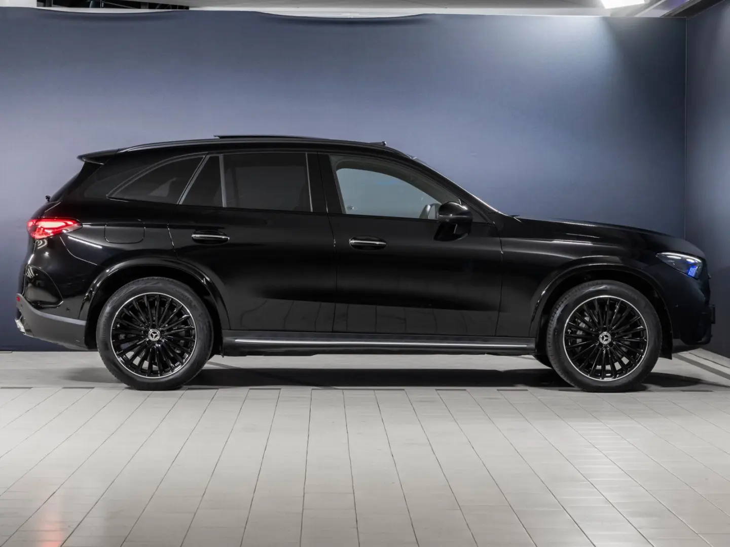 GLC 450 d 4M AMG DIG.LIGHT AHK Pano Distro 360