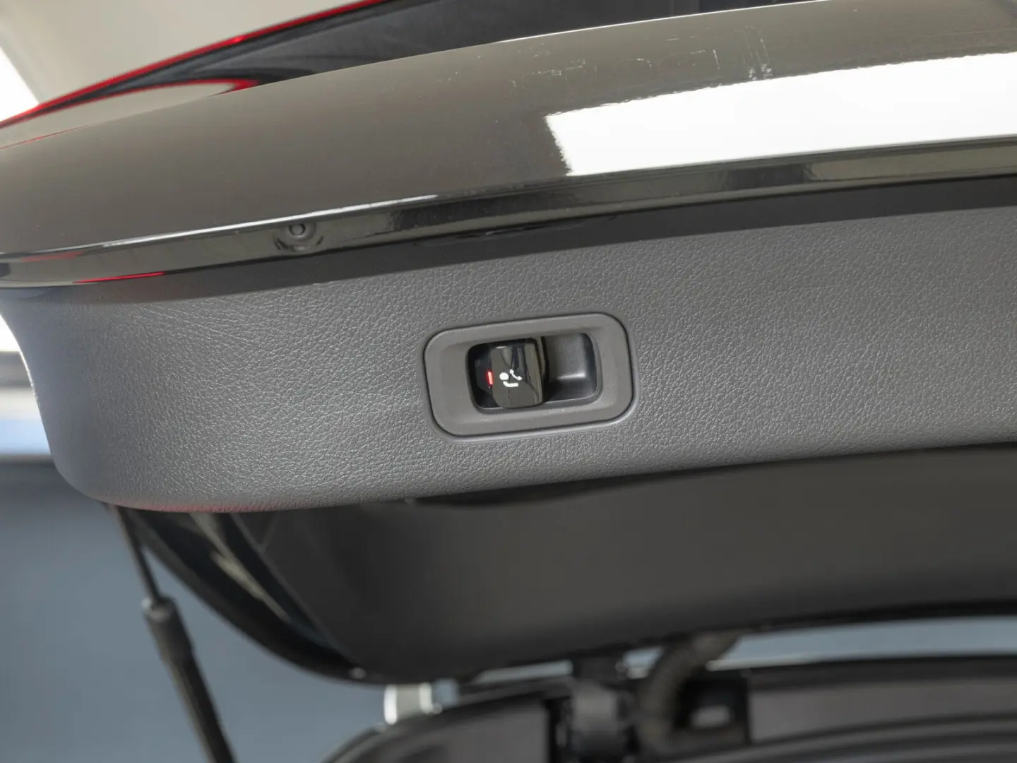 GLC 450 d 4M AMG DIG.LIGHT AHK Pano Distro 360