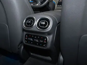 GLC 450 d 4M AMG DIG.LIGHT AHK Pano Distro 360