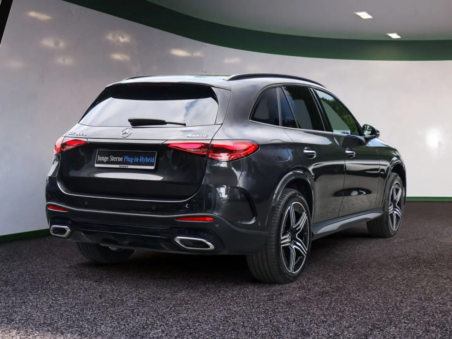 GLC 300 e 4M AMG Line Premium AHK Distr. LED Nav