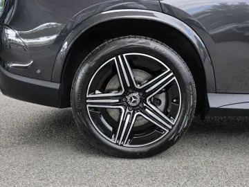 GLC 300 e 4M AMG Line Premium AHK Distr. LED Nav