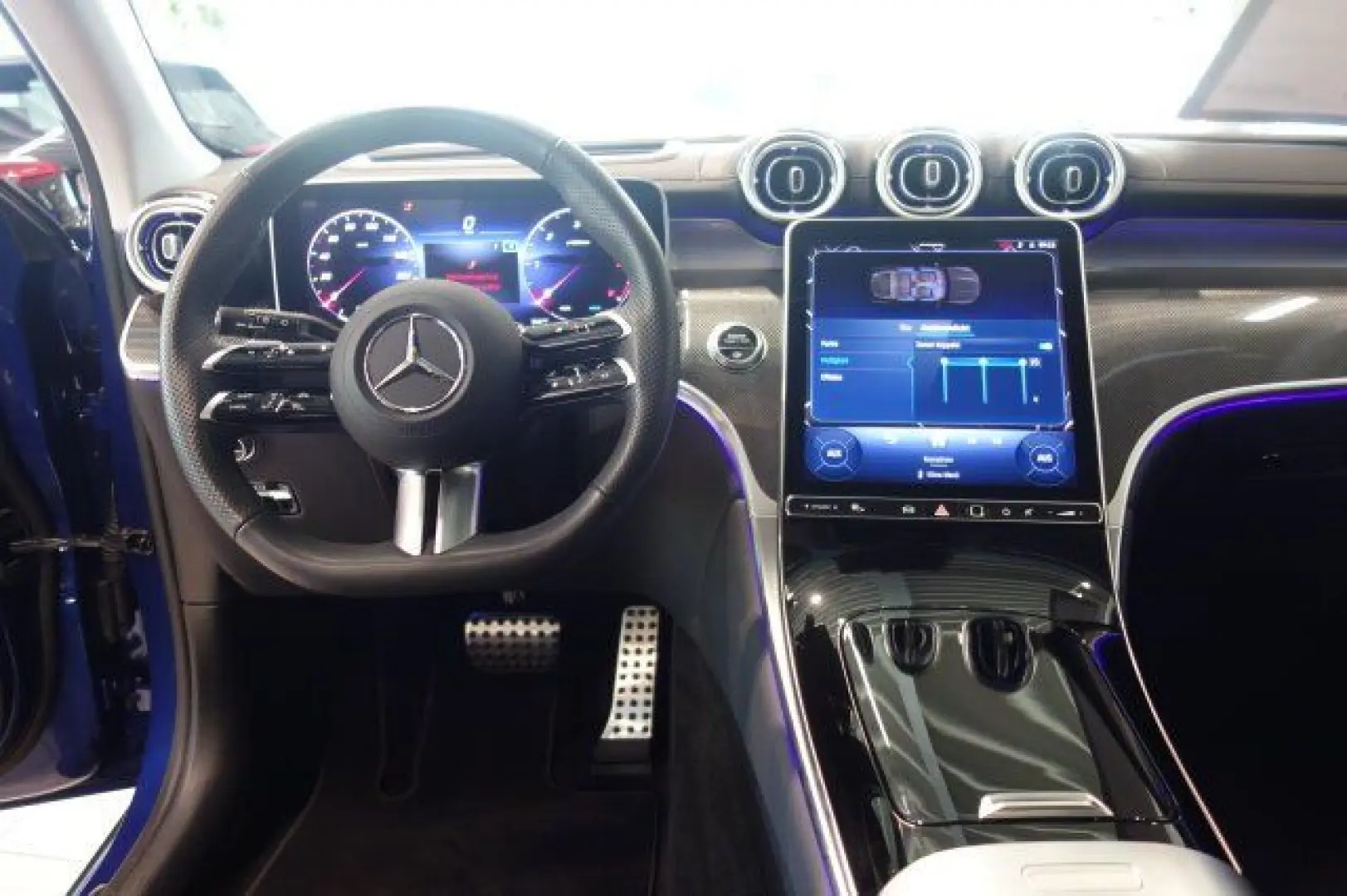 GLC 300 d 4M AMG PANO HEAD SITZKL MEMO DIGI 360