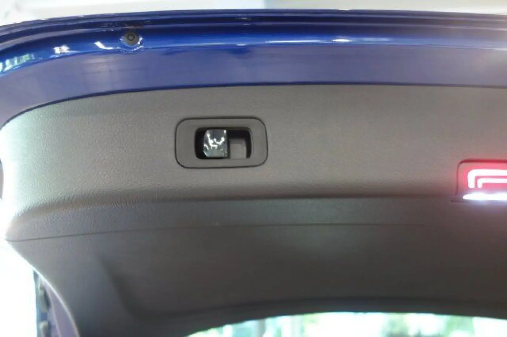 GLC 300 d 4M AMG PANO HEAD SITZKL MEMO DIGI 360