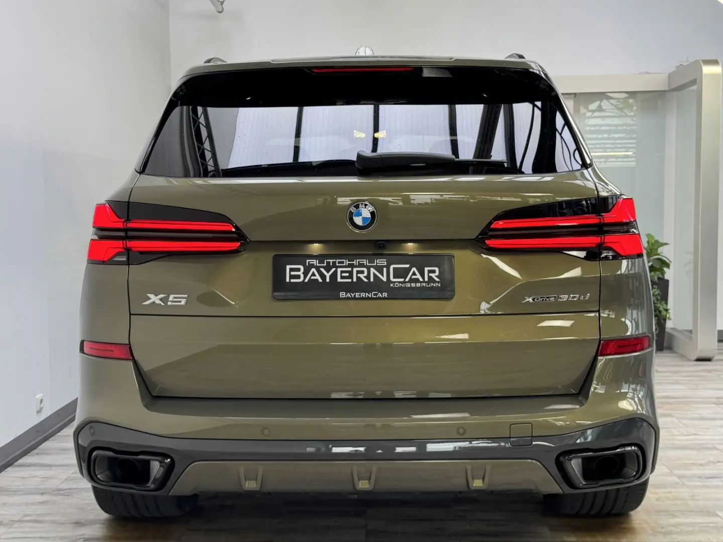 X5 xDr30d M Sport Pro Individual Sky 22'' UPE131