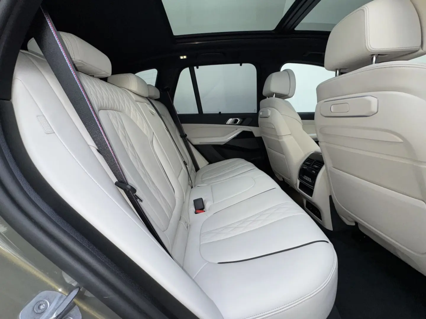 X5 xDr30d M Sport Pro Individual Sky 22'' UPE131