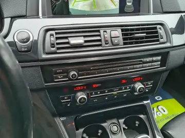 BMW Seria 5 530d Aut. Luxury Line