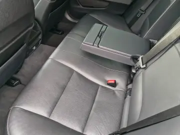 BMW Seria 5 530d Aut. Luxury Line