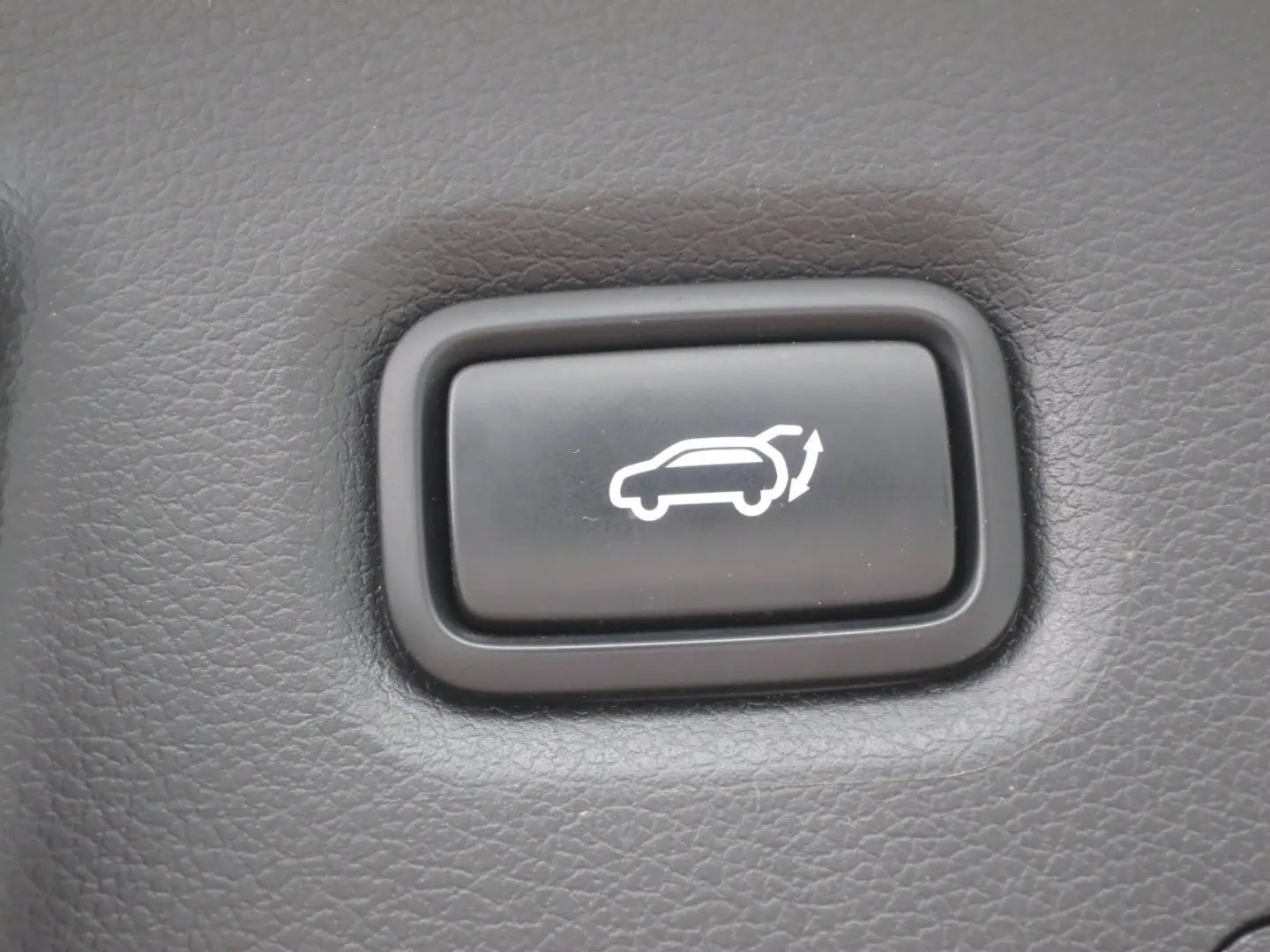 Santa Fe  1.6 T-GDI Prime Plug-In Hybrid 4WD Pan