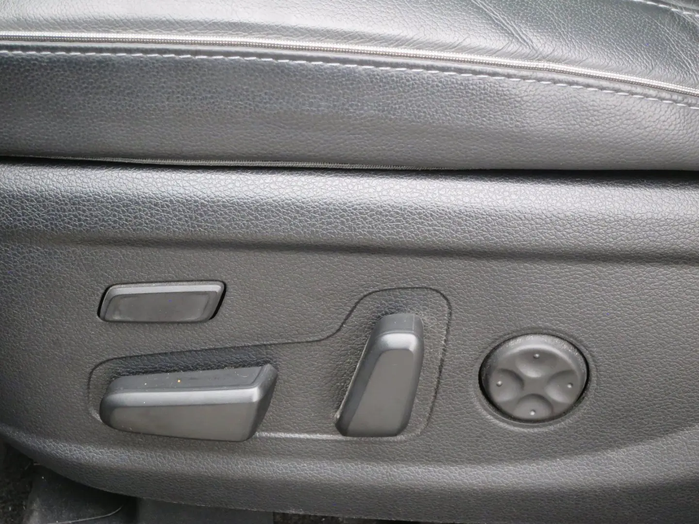 Santa Fe  1.6 T-GDI Prime Plug-In Hybrid 4WD Pan