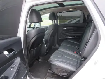 Santa Fe  1.6 T-GDI Prime Plug-In Hybrid 4WD Pan