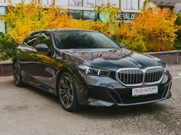 BMW Seria 520 xDrive Pachet M