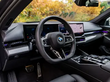 BMW Seria 520 xDrive Pachet M