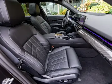 BMW Seria 520 xDrive Pachet M