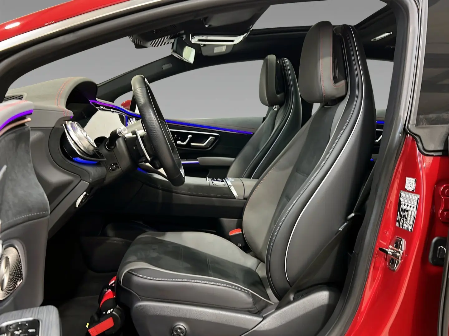 EQS 53 4M  Guard TV Premium Hyperscreen Burm LED