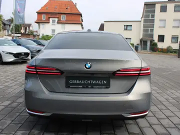 520d xDrive STANDHEIZUNG 360 PANO Bowers&Wilkins