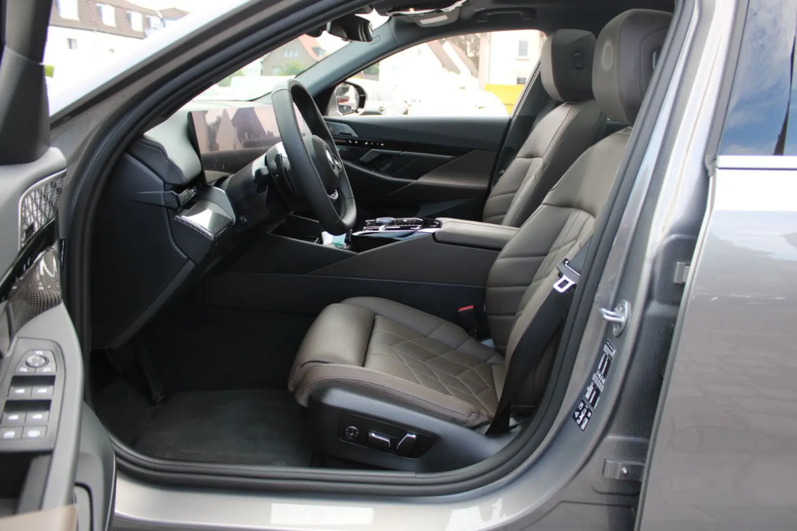 520d xDrive STANDHEIZUNG 360 PANO Bowers&Wilkins