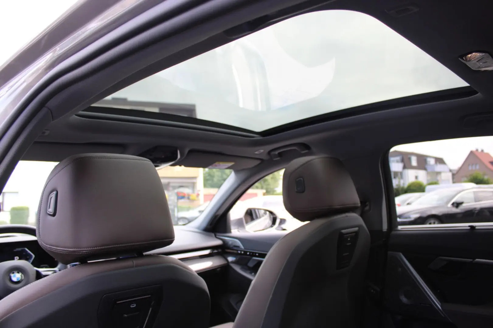 520d xDrive STANDHEIZUNG 360 PANO Bowers&Wilkins