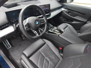 520 d xDrive M Sport - Winter&Summer wheels