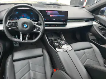 520 d xDrive M Sport - Winter&Summer wheels