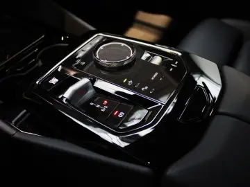 520D XDRIVE M SPORT PRO PAKET INNOVATION SHADOW