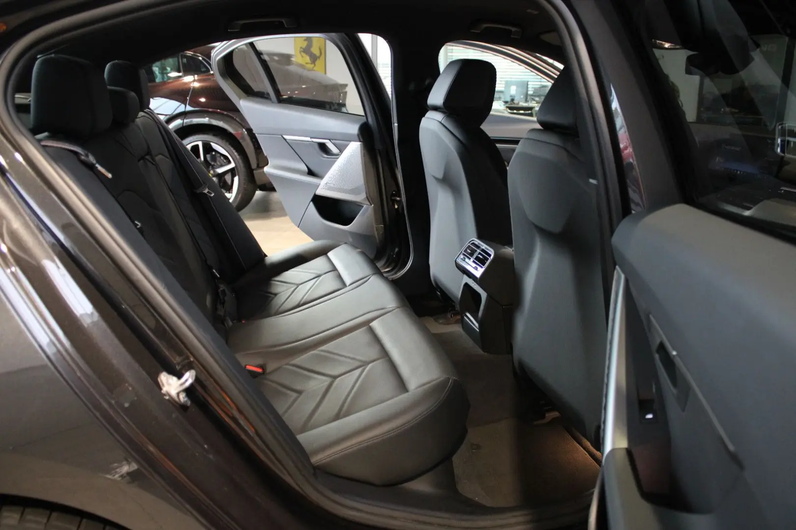 520D XDRIVE M SPORT PRO PAKET INNOVATION SHADOW