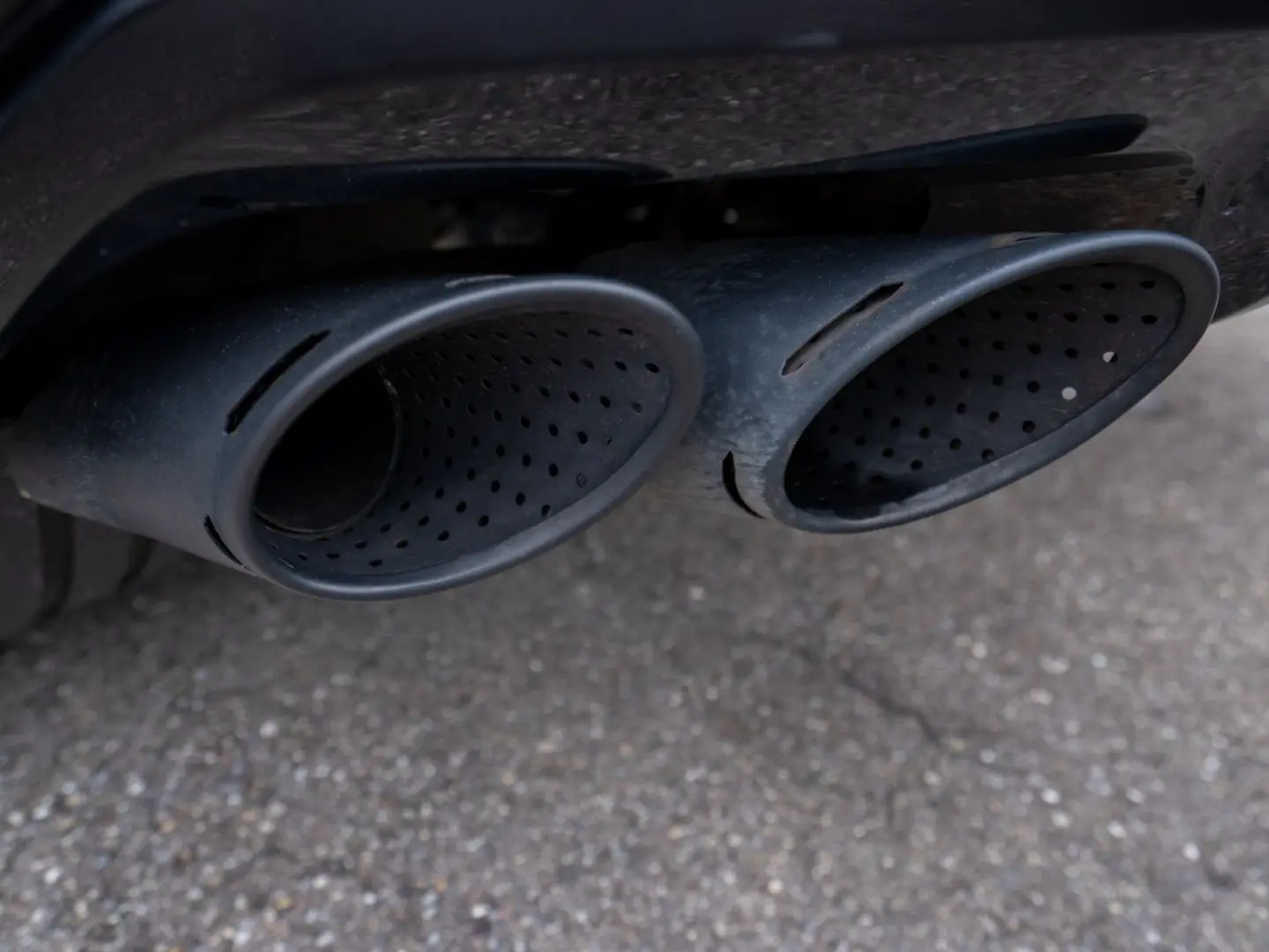 Urus S 23  B&O PANO MASSAGE NACHTSICHT PARK-ASSI