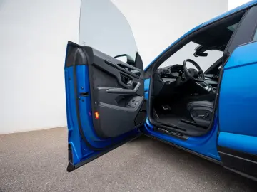 Urus S 23  B&O PANO MASSAGE NACHTSICHT PARK-ASSI