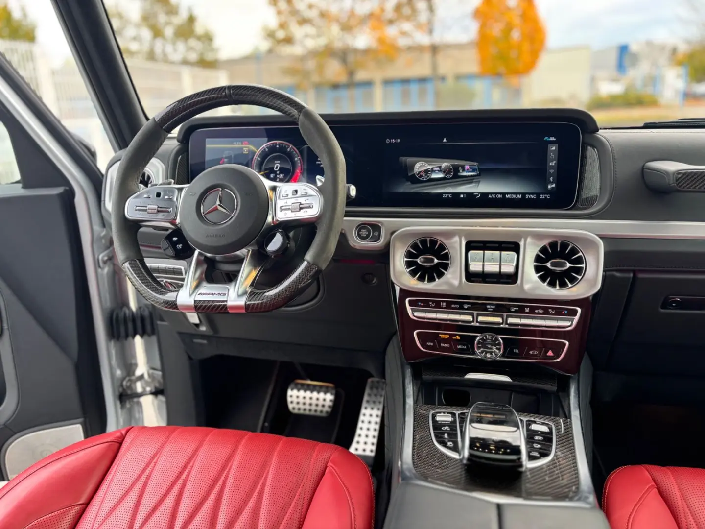 G 63 AMG Performance Carbon Fond TV Burm 22 Zoll