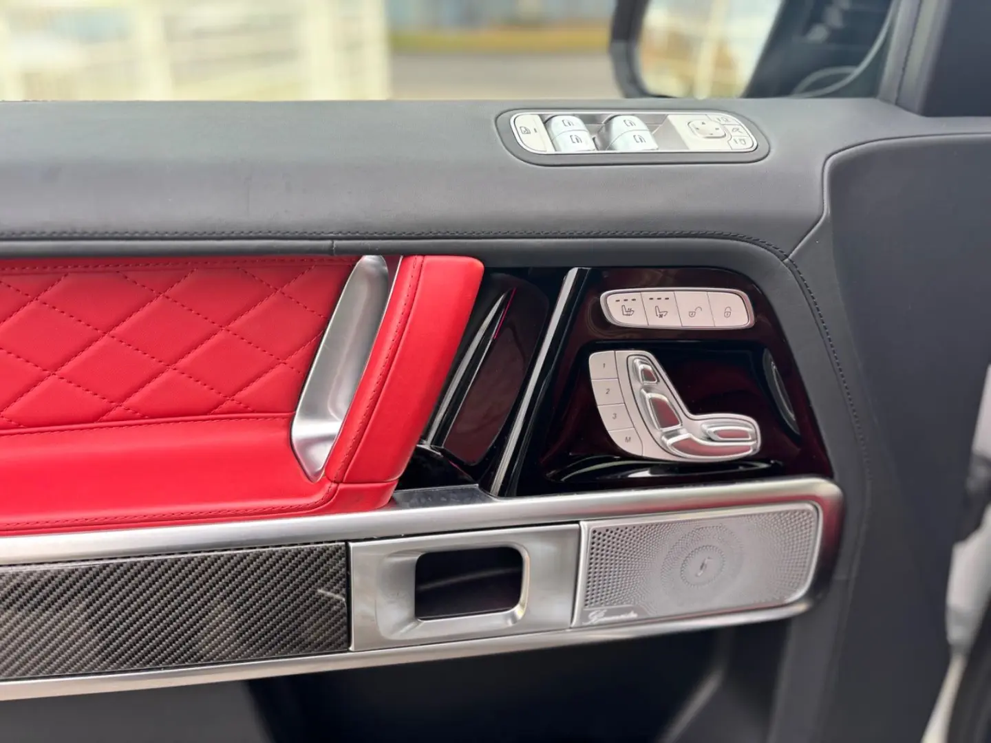 G 63 AMG Performance Carbon Fond TV Burm 22 Zoll