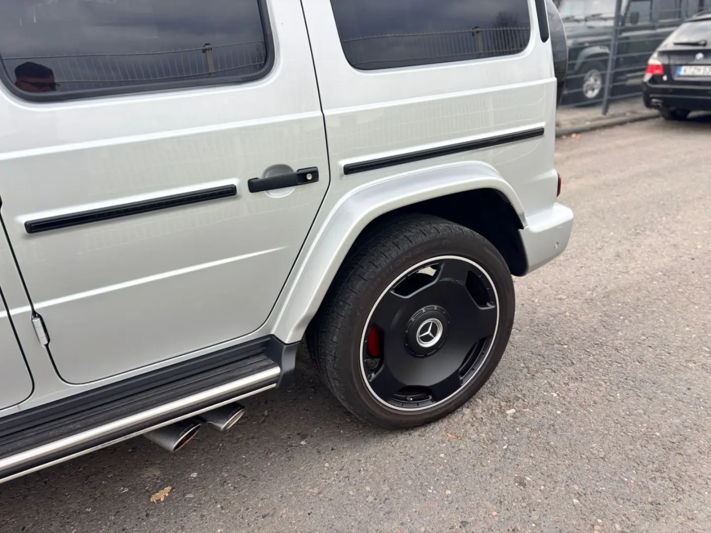 G 63 AMG Performance Carbon Fond TV Burm 22 Zoll