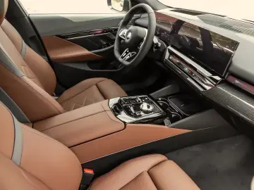 BMW 520 d xDrive M Sport Pro PANO 360