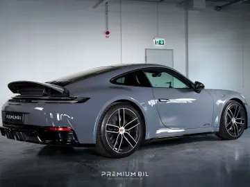 911 992.2 Carrera 4 GTS FACELIFT