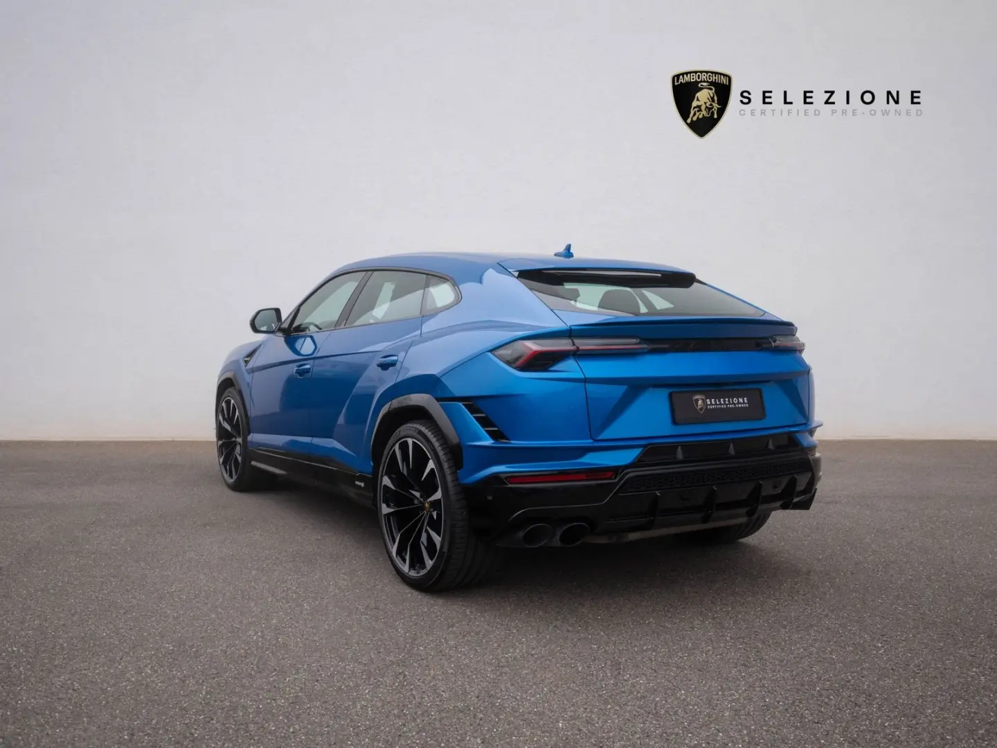 Urus S 23  B&O PANO MASSAGE NACHTSICHT PARK-ASSI