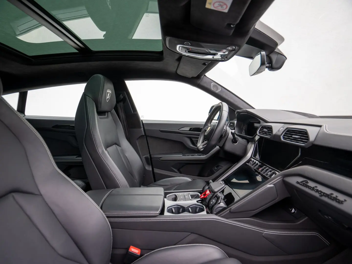 Urus S 23  B&O PANO MASSAGE NACHTSICHT PARK-ASSI