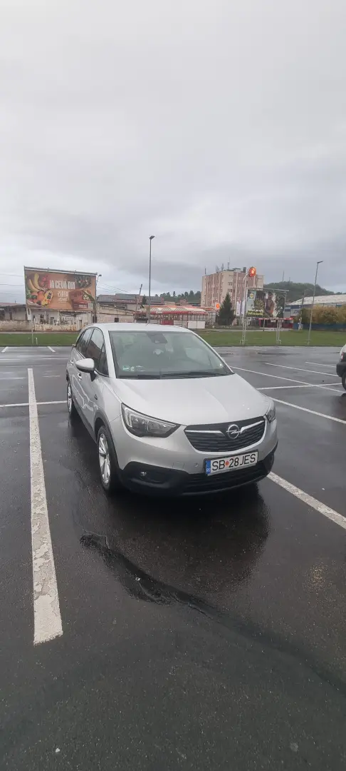 Opel Crossland (X)