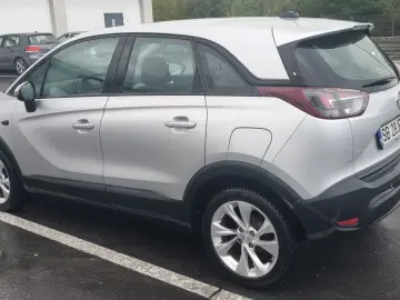 Opel Crossland (X)