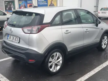 Opel Crossland (X)