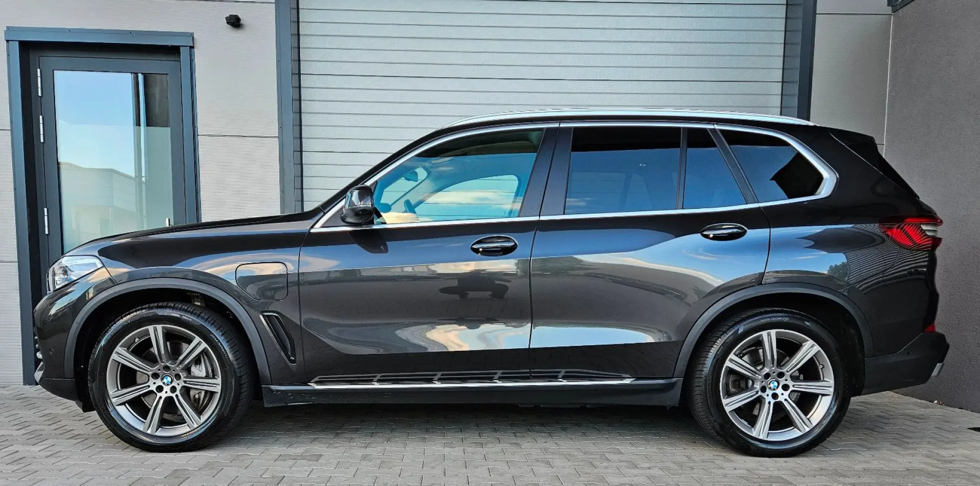 X5 xDrive45e M Sportlenkrad 1Hand 20 Zoll