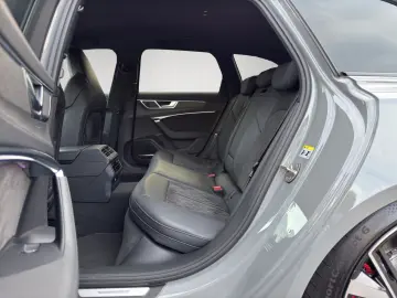 RS6 4.0 TFSI quattro Dynamik Carbon Matrix 22 LM