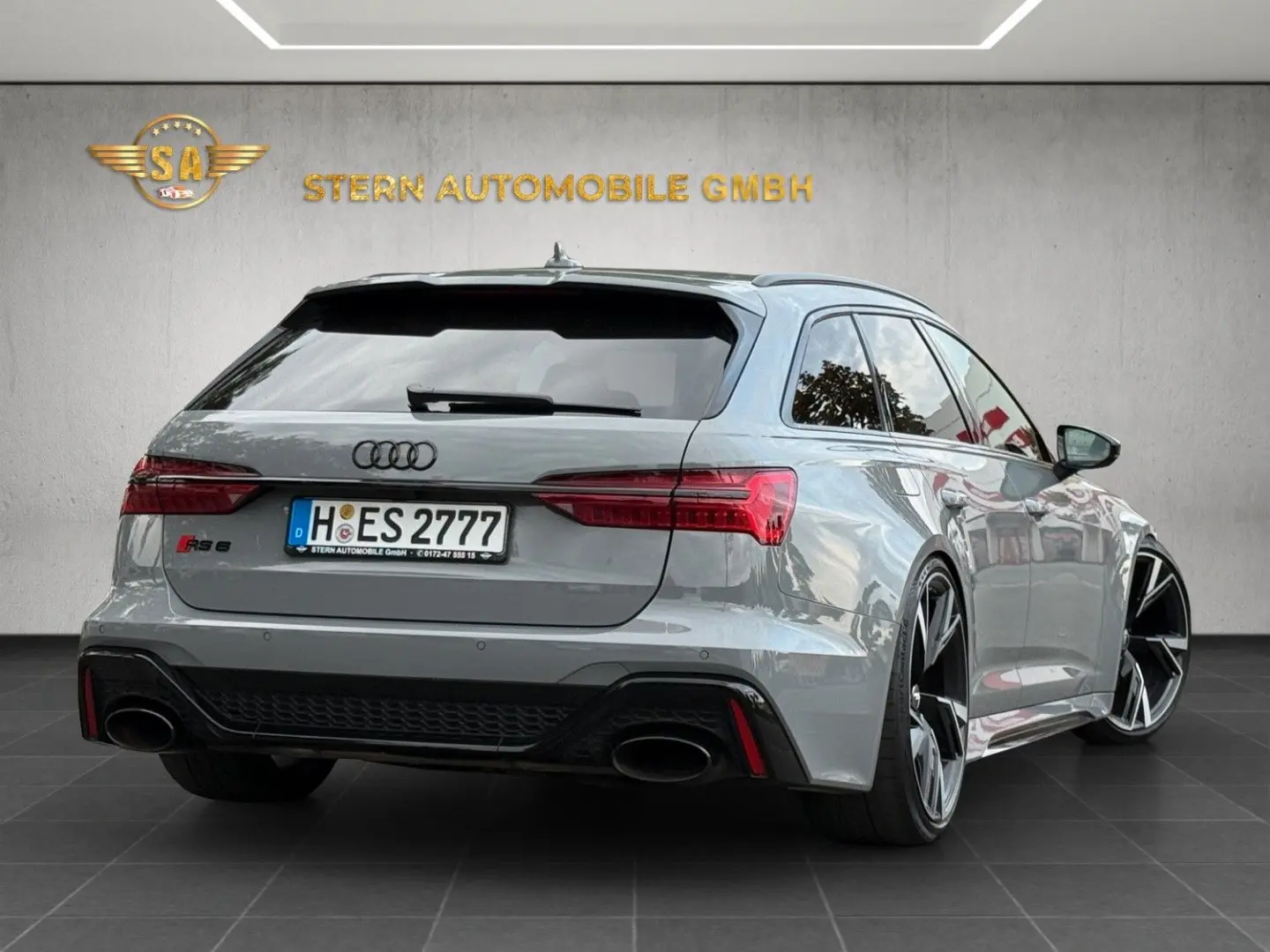 RS6 4.0 TFSI quattro Dynamik Carbon Matrix 22 LM